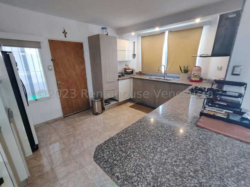 Casa (Multipes Niveles) en Venta en El Macaro, Aragua - 23