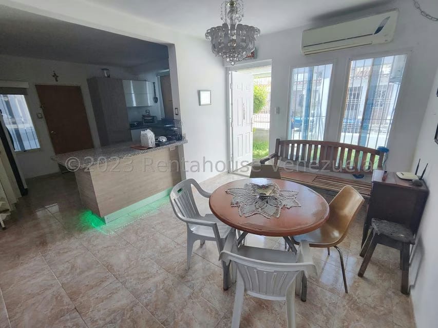 Casa (Multipes Niveles) en Venta en El Macaro, Aragua - 5