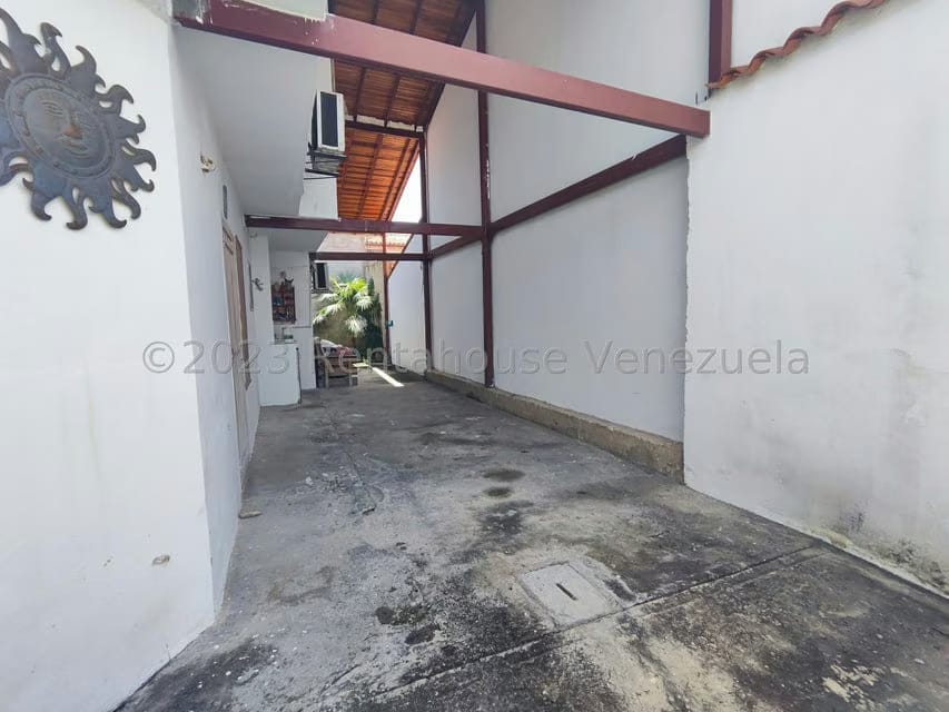 Casa (Multipes Niveles) en Venta en El Macaro, Aragua - 41
