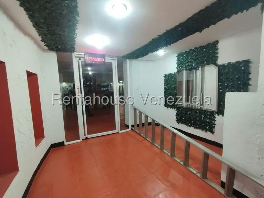 Comercial (Local Comercial) en Venta en Centro, Lara - 2