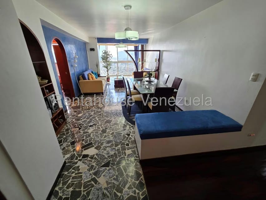 Apartamento (1 Nivel) en Venta en Colinas de Santa Monica, Distrito Metropolitano - 15