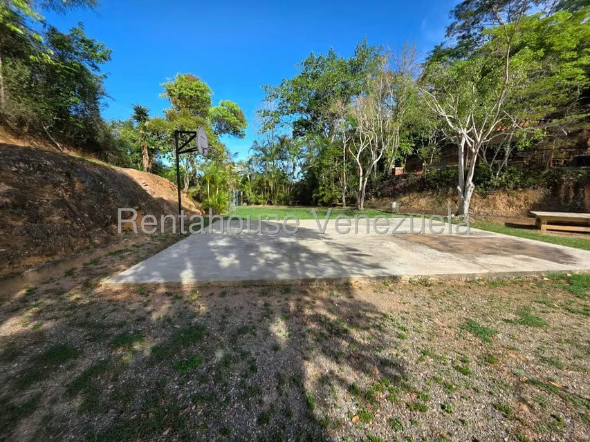 Apartamento (1 Nivel) en Venta en Colinas de Santa Monica, Distrito Metropolitano - 21