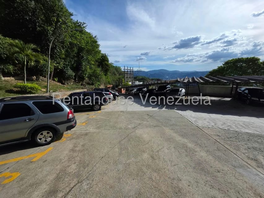 Apartamento (1 Nivel) en Venta en Colinas de Santa Monica, Distrito Metropolitano - 22