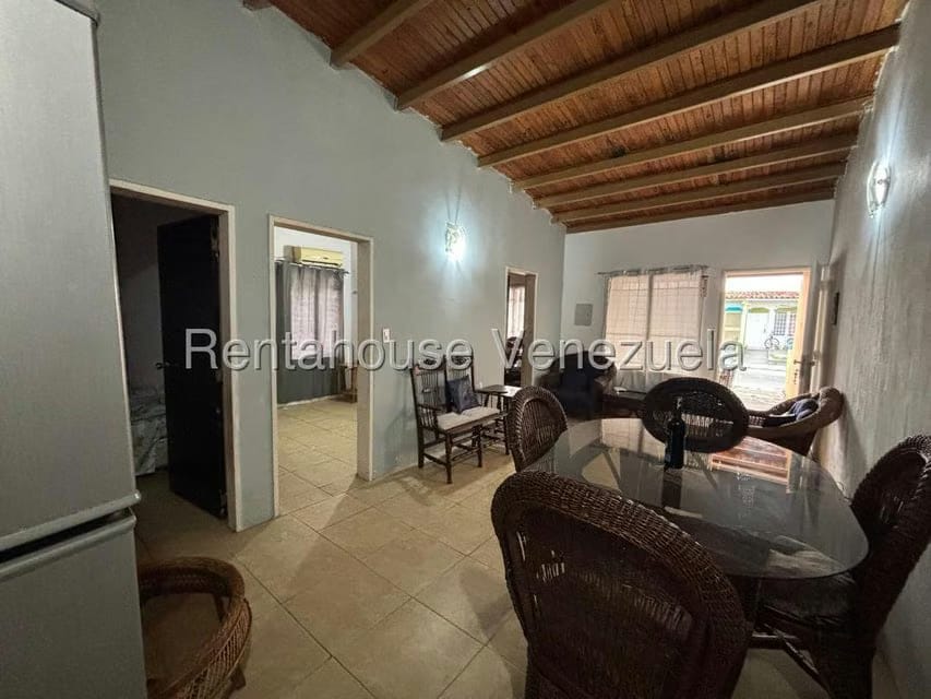 Casa (1 Nivel) en Alquiler en Miraflores, Portuguesa - 9