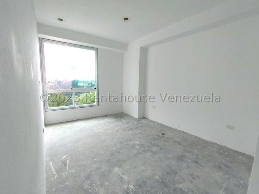 Apartamento (1 Nivel) en Venta en La Lagunita Country Club, Distrito Metropolitano - 12
