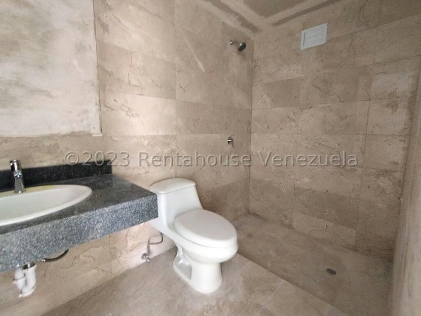 Apartamento (1 Nivel) en Venta en La Lagunita Country Club, Distrito Metropolitano - 6