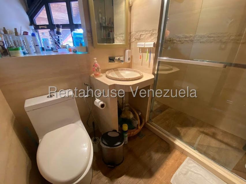 Casa (Multipes Niveles) en Venta en La Colonia Tovar, Aragua - 13