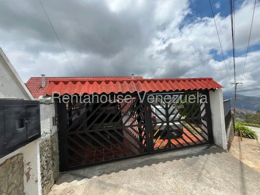 Casa (Multipes Niveles) en Venta en La Colonia Tovar, Aragua - 25