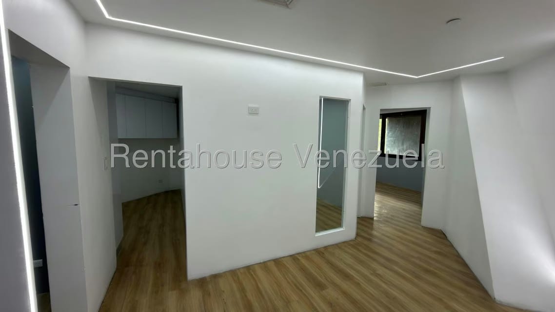 Comercial (Oficina) en Alquiler en Chuao, Distrito Metropolitano - 7