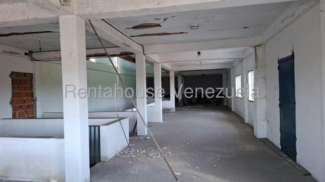 Comercial (Edificio) en Venta en San José, Miranda - 8