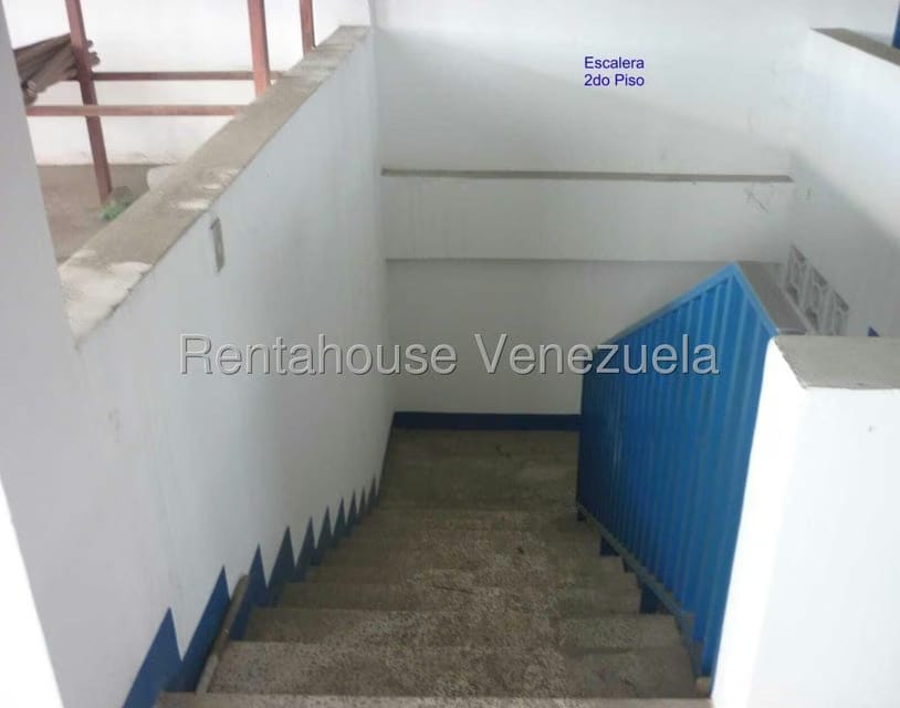 Comercial (Edificio) en Venta en San José, Miranda - 9