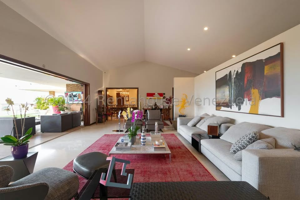 Casa (Multipes Niveles) en Venta en Cerro Verde, Distrito Metropolitano - 29