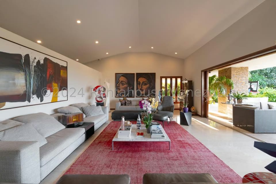 Casa (Multipes Niveles) en Venta en Cerro Verde, Distrito Metropolitano - 30