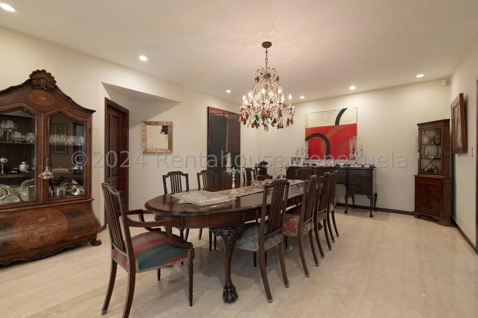 Casa (Multipes Niveles) en Venta en Cerro Verde, Distrito Metropolitano - 32