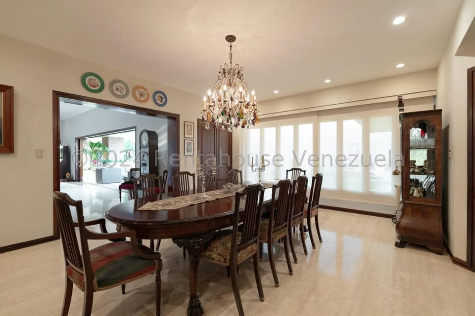 Casa (Multipes Niveles) en Venta en Cerro Verde, Distrito Metropolitano - 33