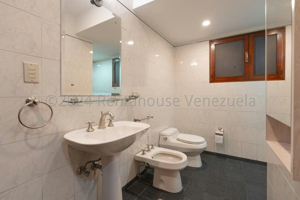 Casa (Multipes Niveles) en Venta en Cerro Verde, Distrito Metropolitano - 57