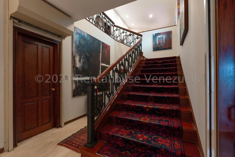 Casa (Multipes Niveles) en Venta en Cerro Verde, Distrito Metropolitano - 61