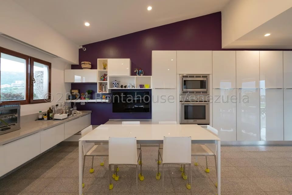 Casa (Multipes Niveles) en Venta en Cerro Verde, Distrito Metropolitano - 64