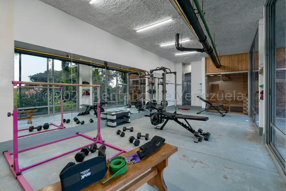 Casa (Multipes Niveles) en Venta en Cerro Verde, Distrito Metropolitano - 68