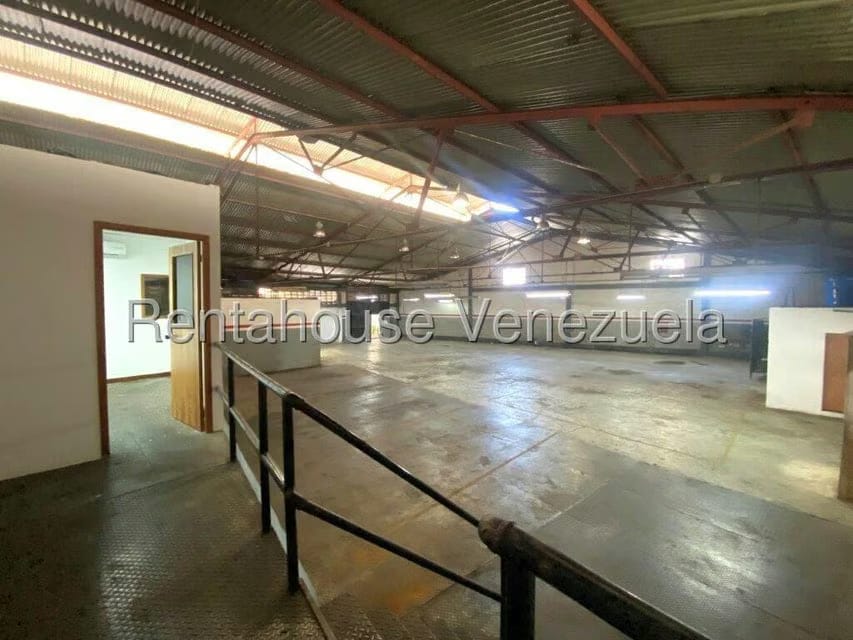Comercial (Galpon - Deposito) en Venta en Boleita Sur, Distrito Metropolitano - 12