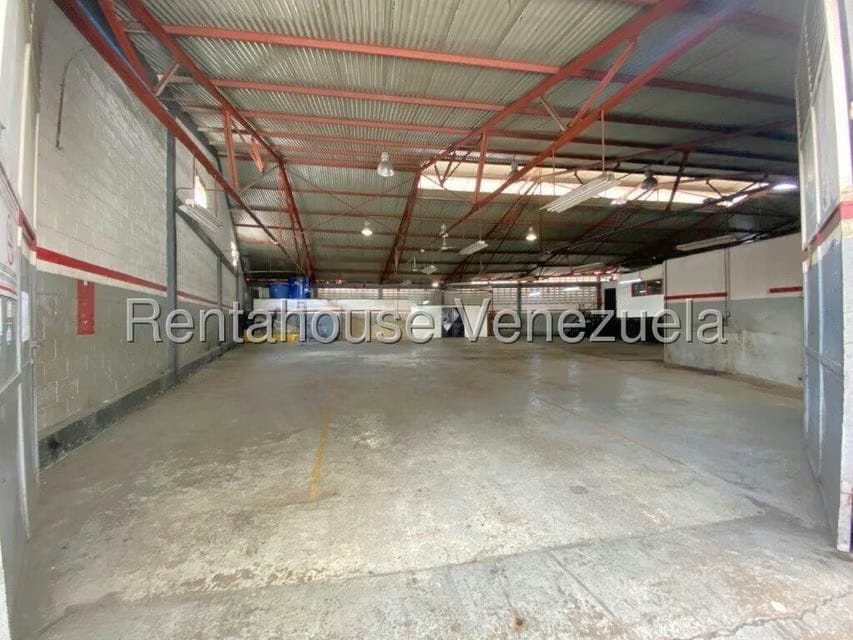 Comercial (Galpon - Deposito) en Venta en Boleita Sur, Distrito Metropolitano - 3