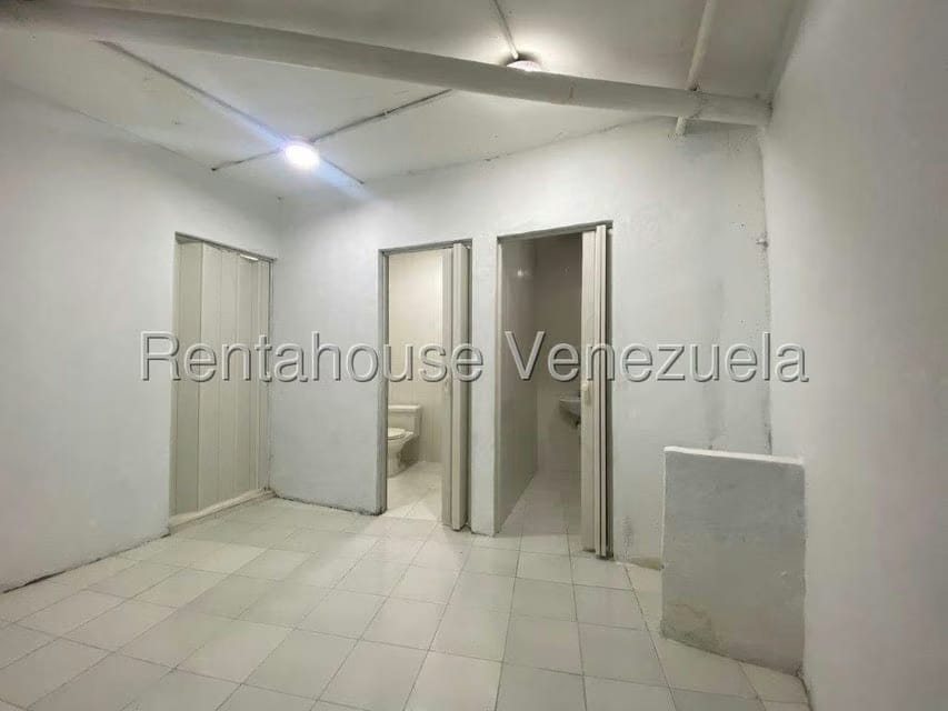 Comercial (Galpon - Deposito) en Venta en Boleita Sur, Distrito Metropolitano - 26