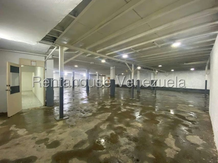 Comercial (Galpon - Deposito) en Venta en Boleita Sur, Distrito Metropolitano - 29