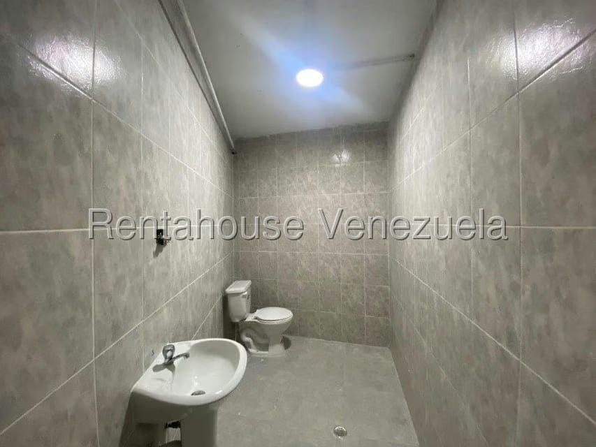 Comercial (Galpon - Deposito) en Venta en Boleita Sur, Distrito Metropolitano - 33
