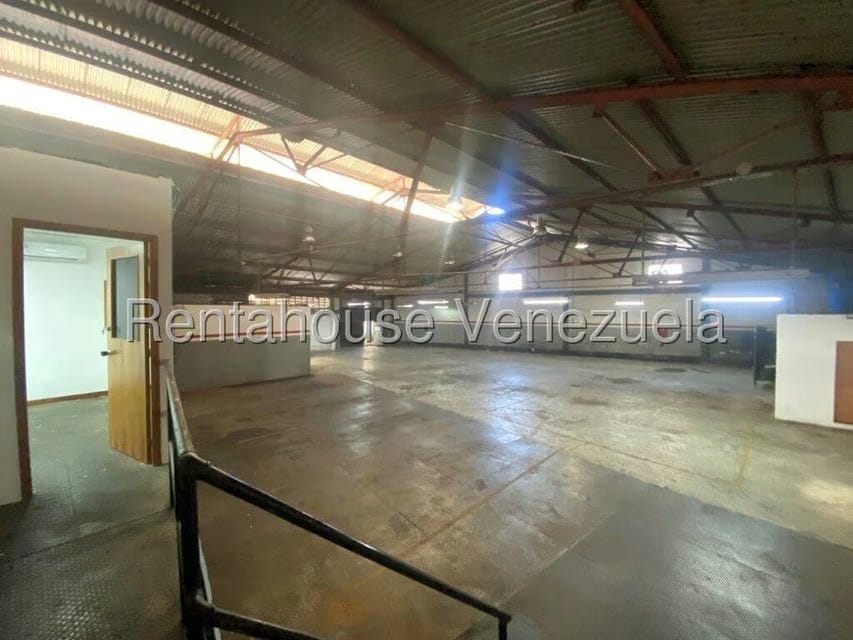 Comercial (Galpon - Deposito) en Venta en Boleita Sur, Distrito Metropolitano - 8