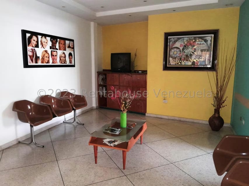 Comercial (Consultorio Medico) en Venta en Centro, Aragua - 10
