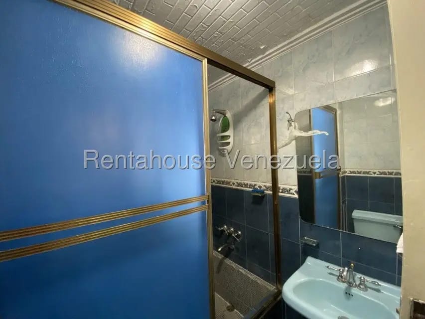 Comercial (Local Comercial) en Alquiler en El Bosque, Distrito Metropolitano - 5