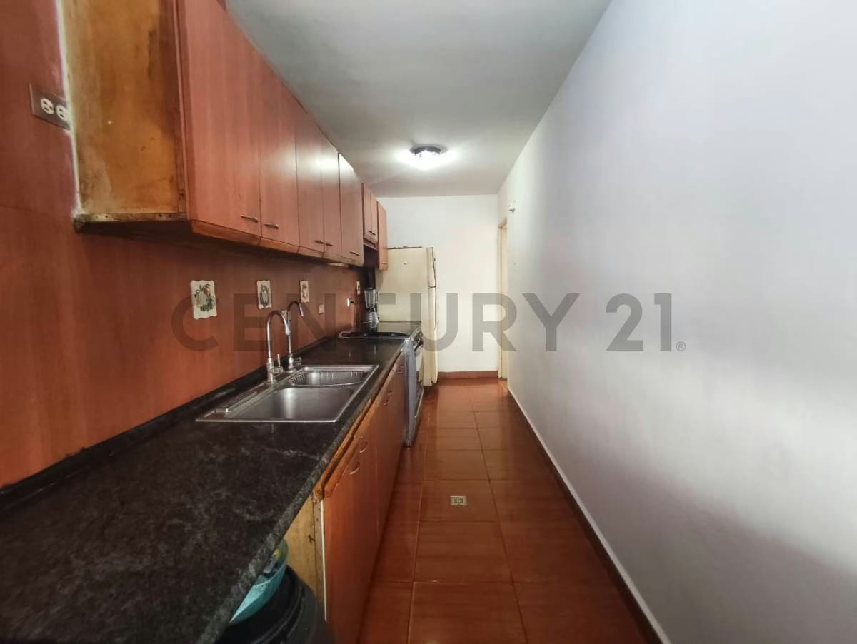 Apartamento en Venta - Res. El Portal, Turmero - Ubicación Estratégica - 15