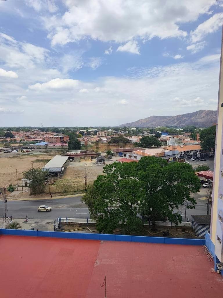Apartamento en Venta - Res. El Portal, Turmero - Ubicación Estratégica - 21
