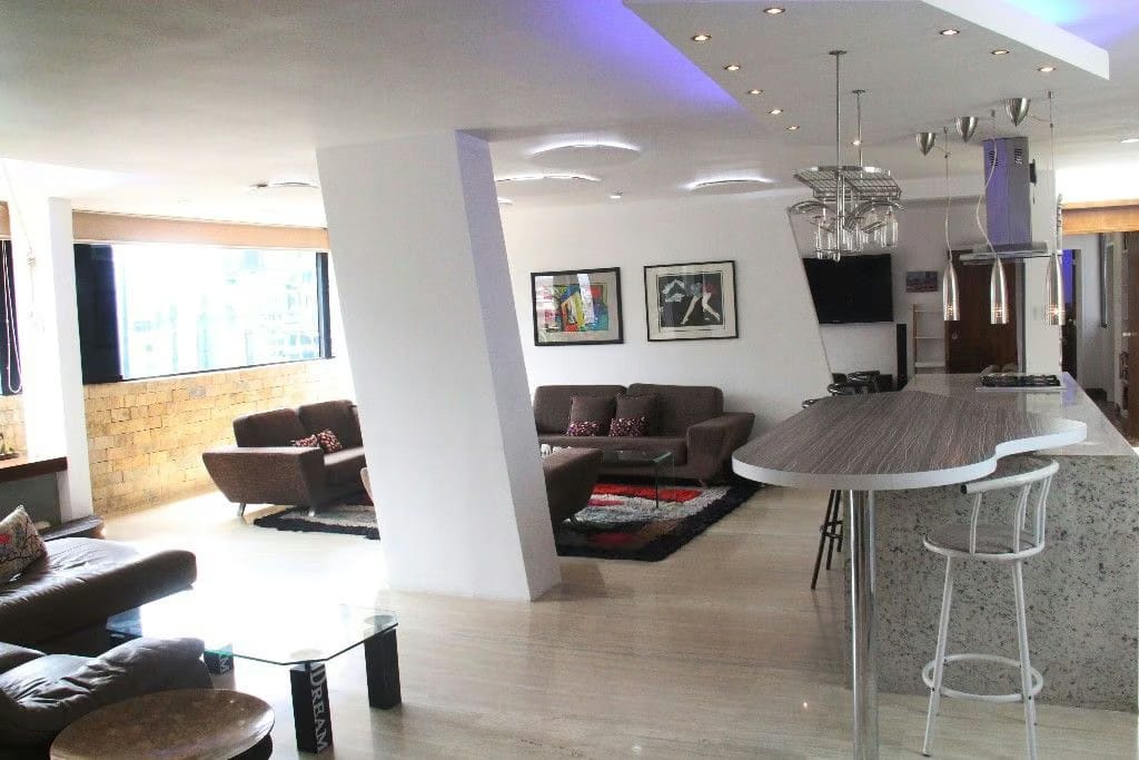 PENTHOUSE EN VENTA EN CAMPO ALEGRE, CHACAO. MIRA