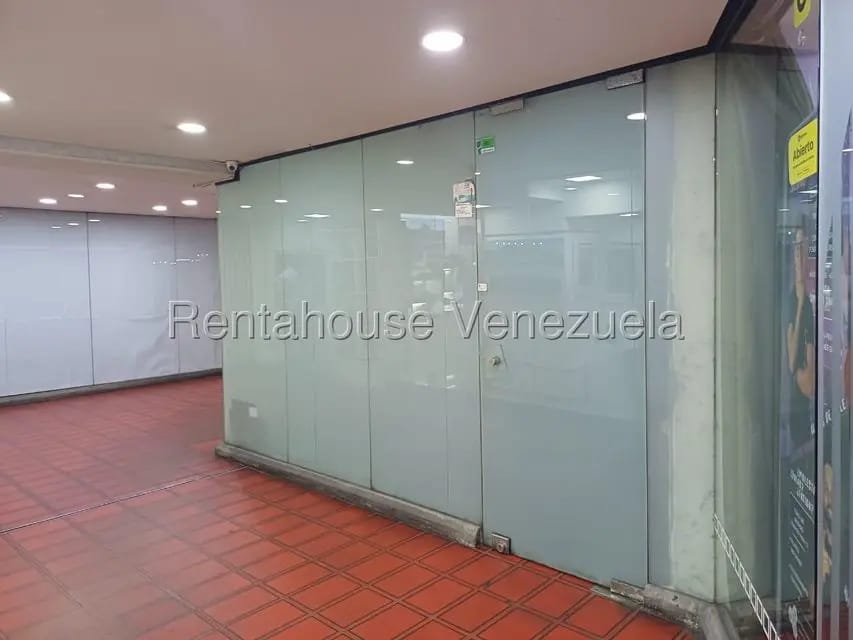Comercial (Local Comercial) en Alquiler en Las Mercedes, Distrito Metropolitano