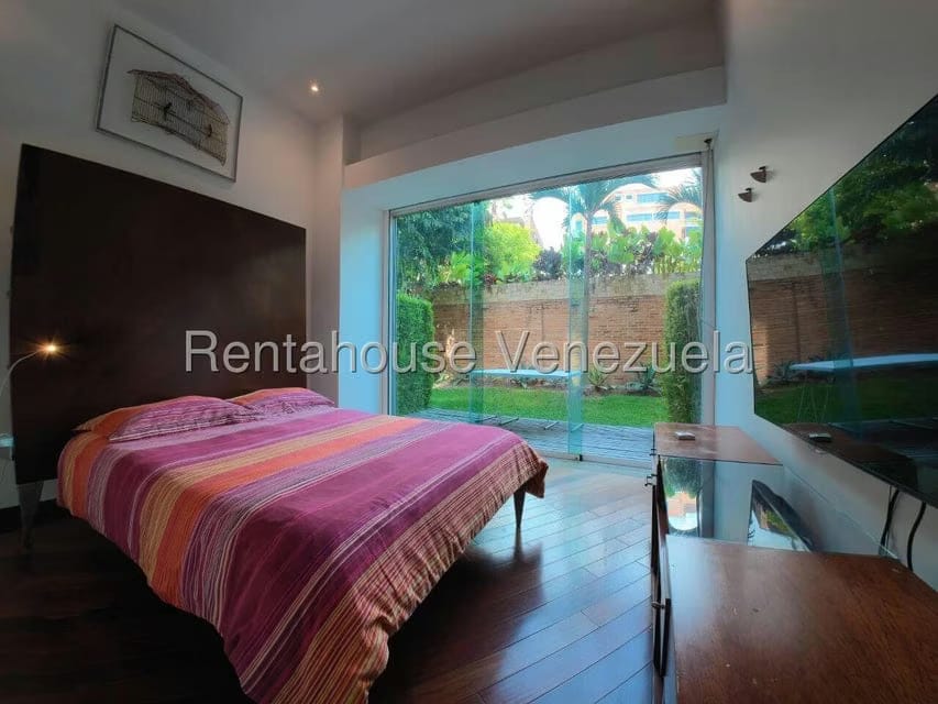 Apartamento (1 Nivel) en Alquiler en Campo Alegre, Distrito Metropolitano - 25