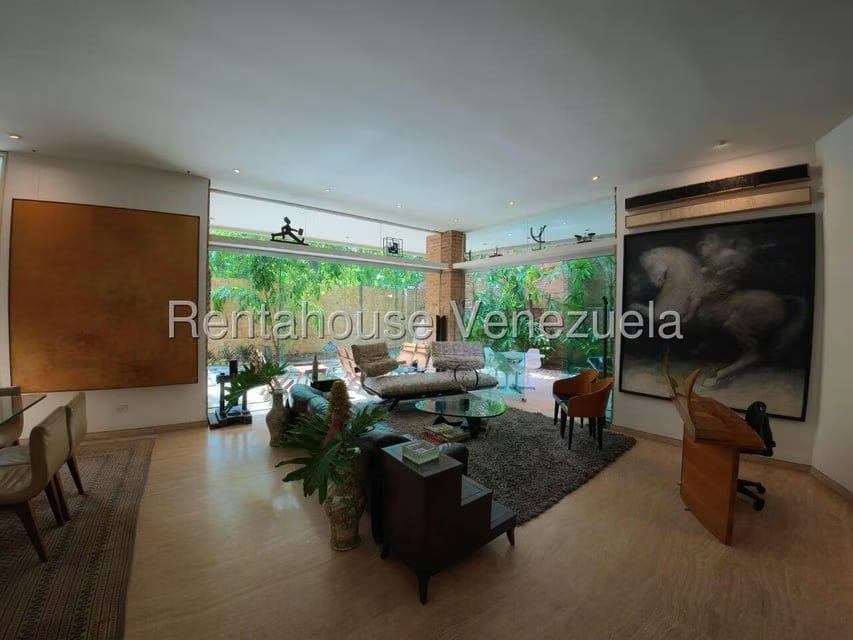 Apartamento (1 Nivel) en Alquiler en Campo Alegre, Distrito Metropolitano - 4