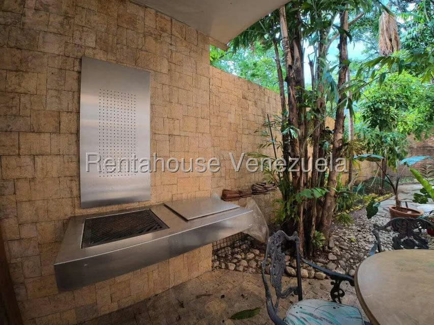 Apartamento (1 Nivel) en Alquiler en Campo Alegre, Distrito Metropolitano - 45
