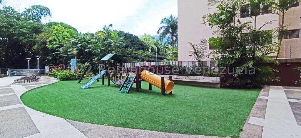 Apartamento (Penthouse) en Venta en Campo Alegre, Distrito Metropolitano - 3