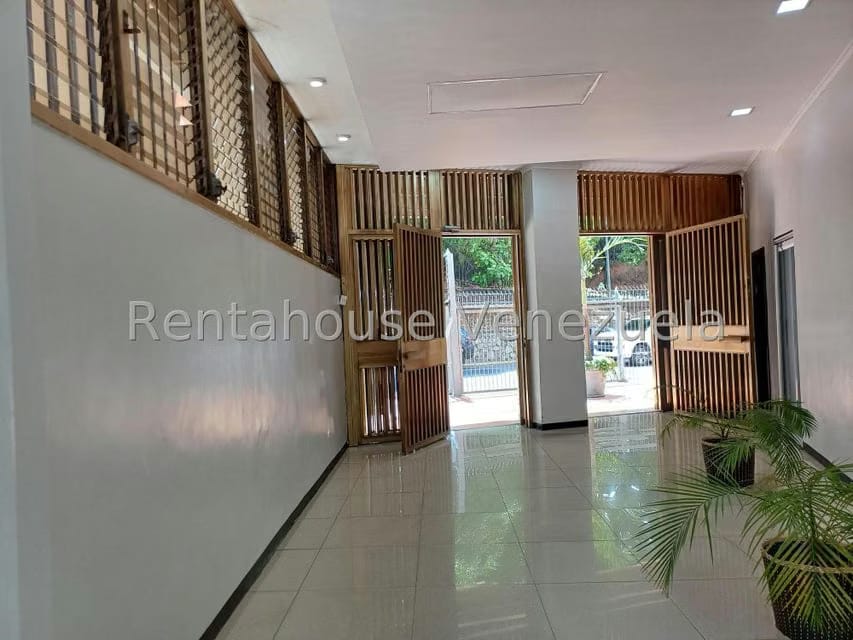 Comercial (Oficina) en Alquiler en La California Norte, Distrito Metropolitano