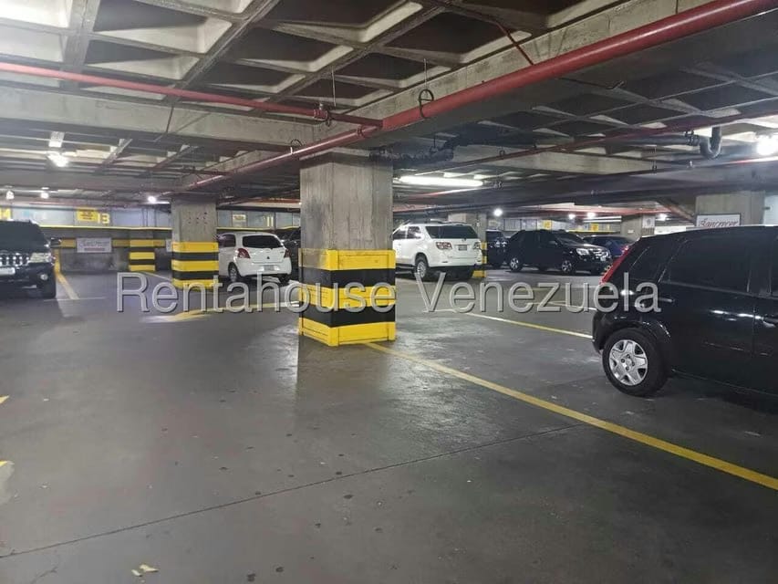 Comercial (Oficina) en Alquiler en La California Norte, Distrito Metropolitano - 12