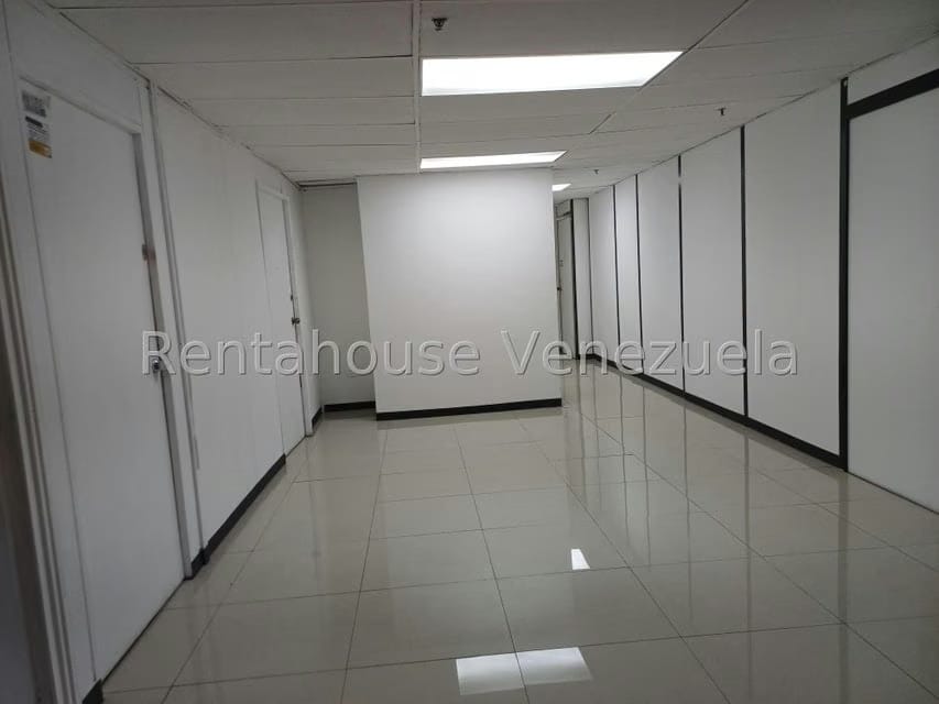 Comercial (Oficina) en Alquiler en La California Norte, Distrito Metropolitano - 5