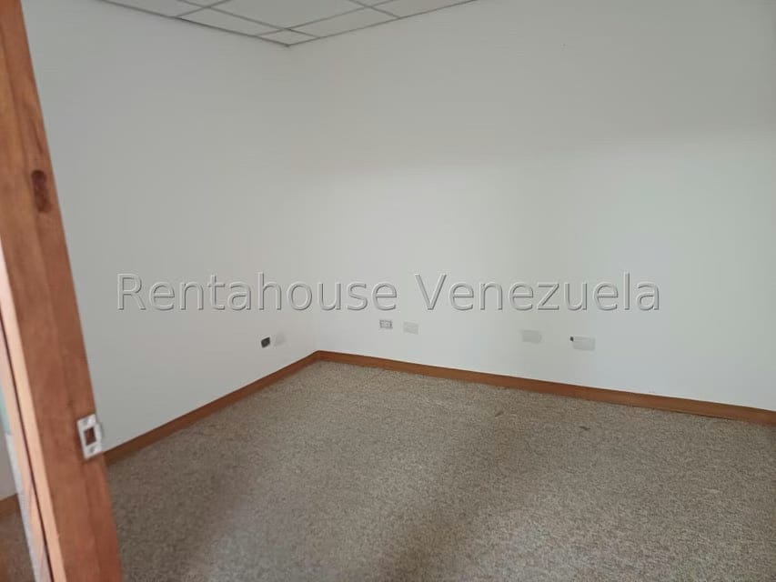 Comercial (Oficina) en Alquiler en La California Norte, Distrito Metropolitano - 10