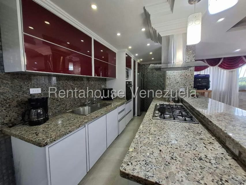 Apartamento (Multiples Niveles) en Venta en La Barraca, Aragua - 24