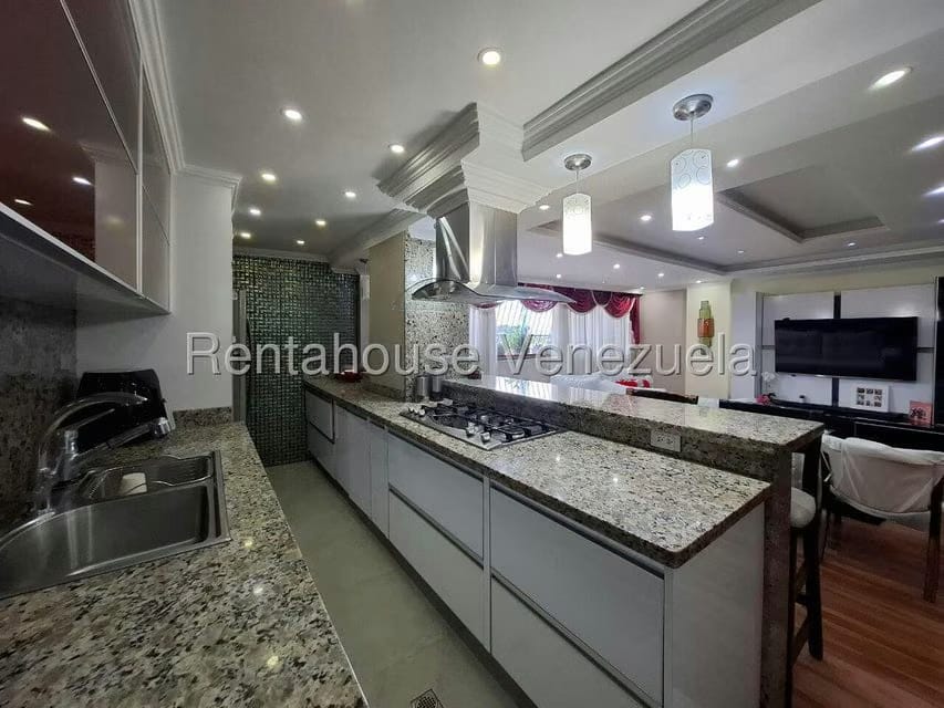 Apartamento (Multiples Niveles) en Venta en La Barraca, Aragua - 27