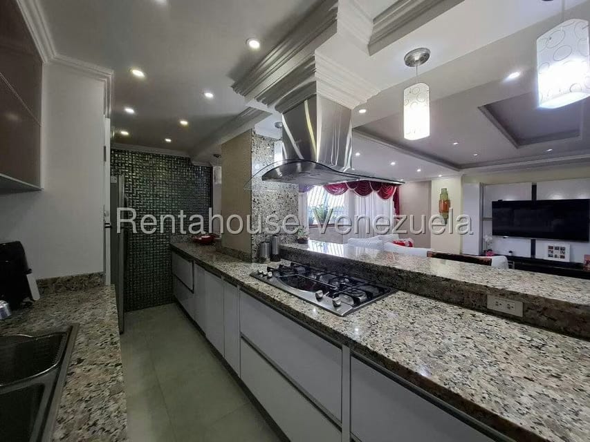 Apartamento (Multiples Niveles) en Venta en La Barraca, Aragua - 28