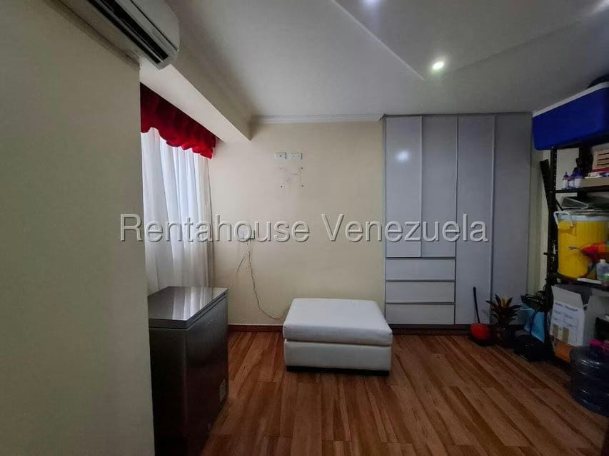 Apartamento (Multiples Niveles) en Venta en La Barraca, Aragua - 35
