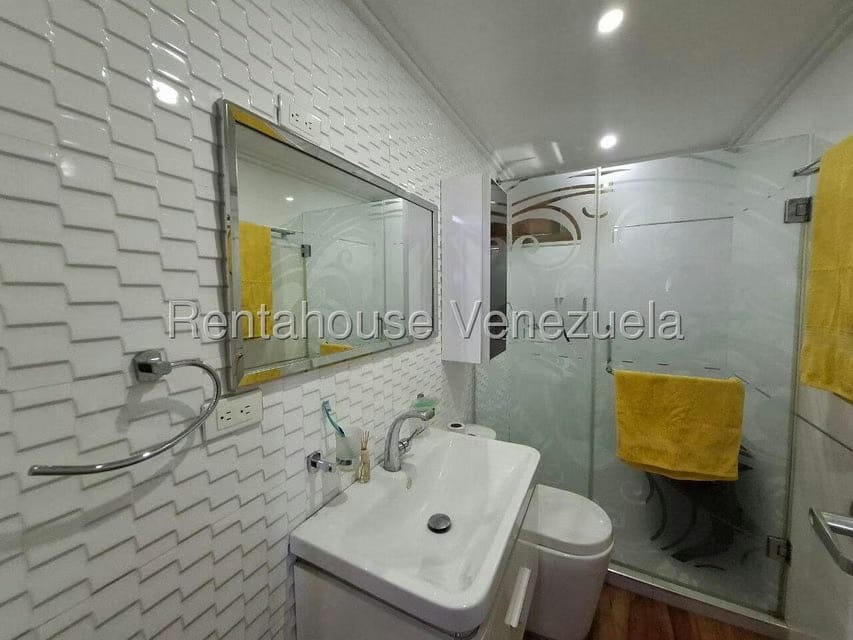 Apartamento (Multiples Niveles) en Venta en La Barraca, Aragua - 36