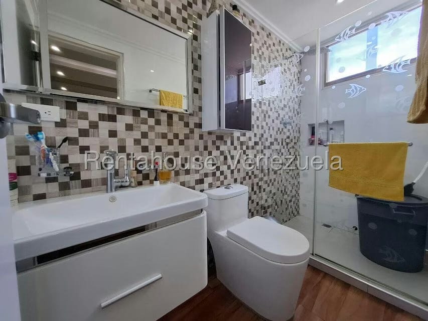 Apartamento (Multiples Niveles) en Venta en La Barraca, Aragua - 41