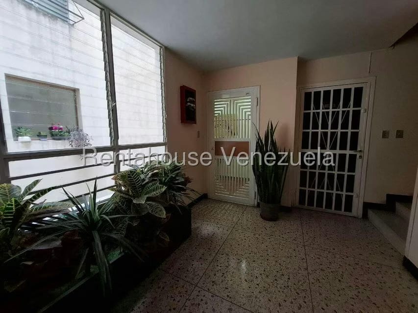 Apartamento (Multiples Niveles) en Venta en La Barraca, Aragua - 6